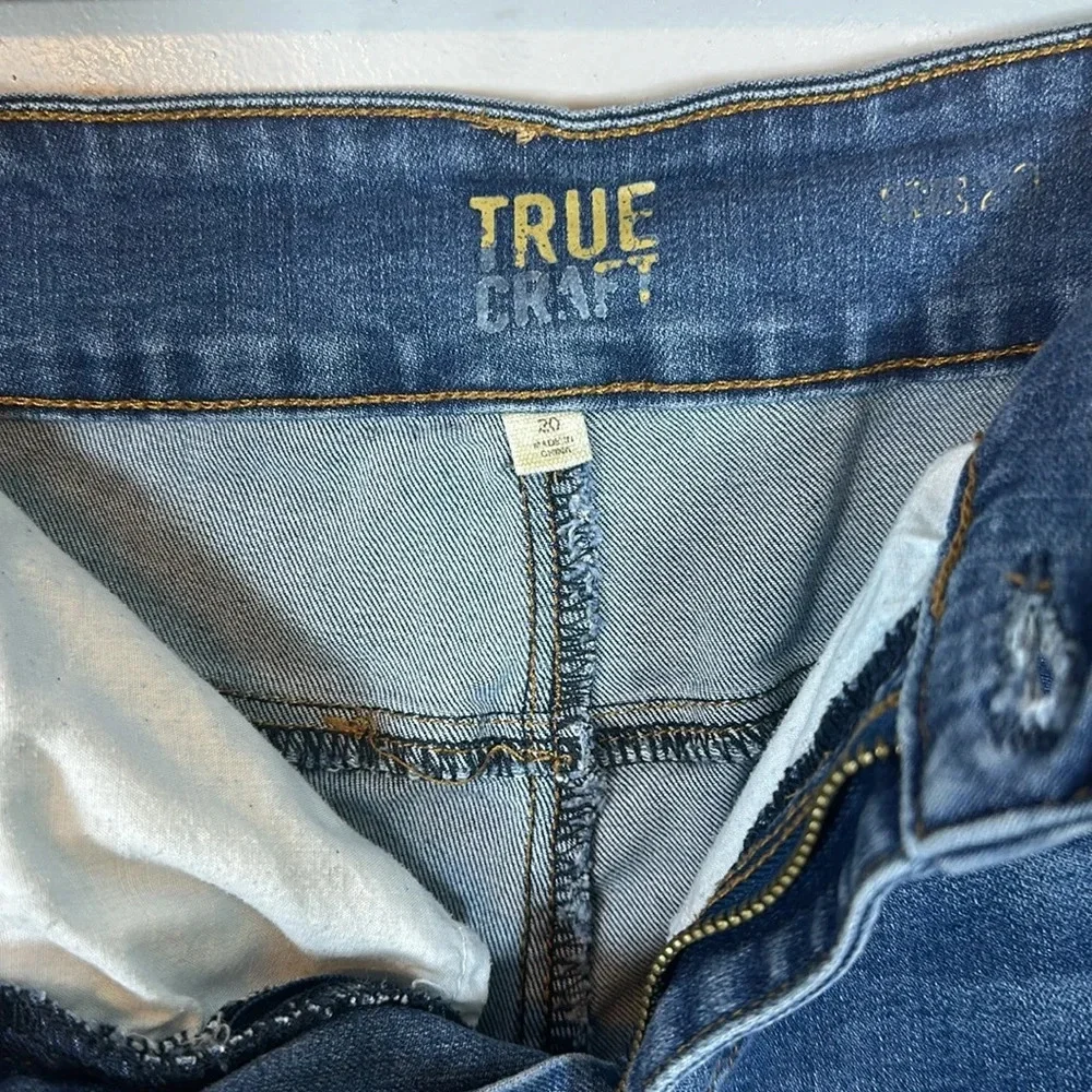 True Craft Distressed Denim Shorts Women’s Size 20